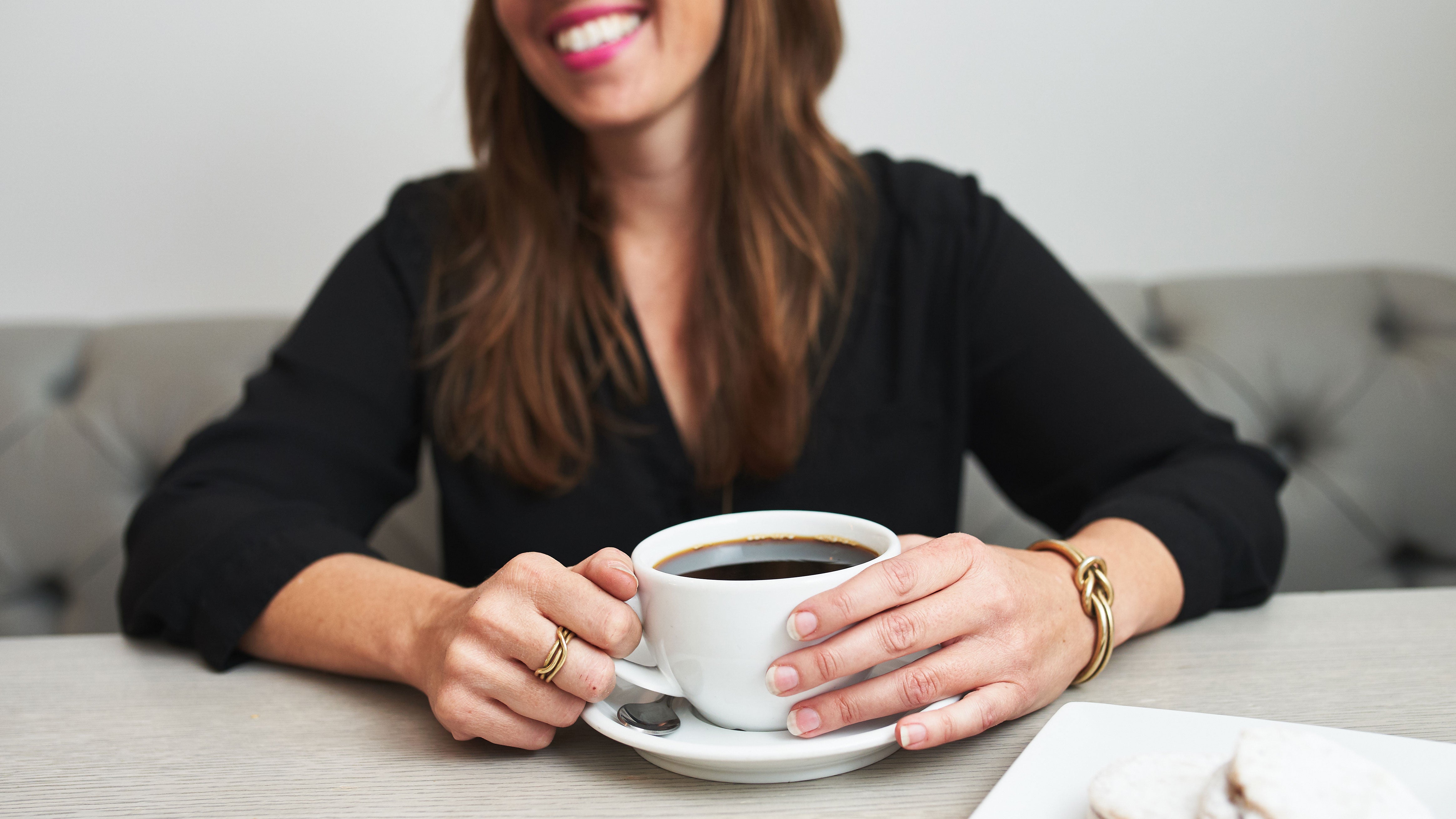 7 Ways to Keep Your Coffee Hot - Learn Blue Coffee Box